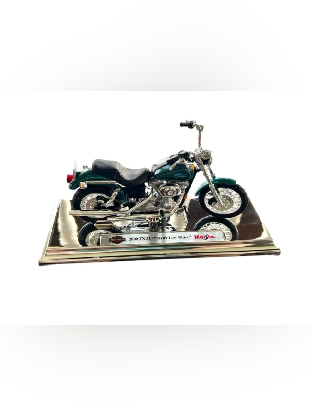 Maisto Harley-Davidson 2000 FXDL Dyna Low Rider Die-Cast Motorcycle – 1:18 Scale